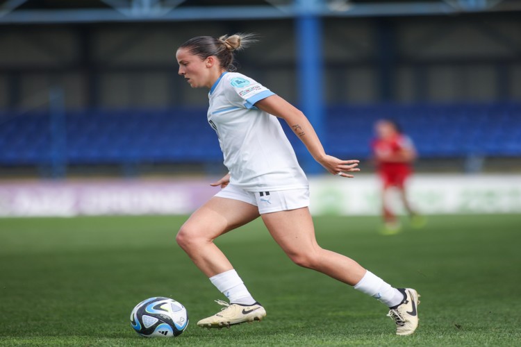 נבחרת הנשים הפסידה 4-2 לסרביה